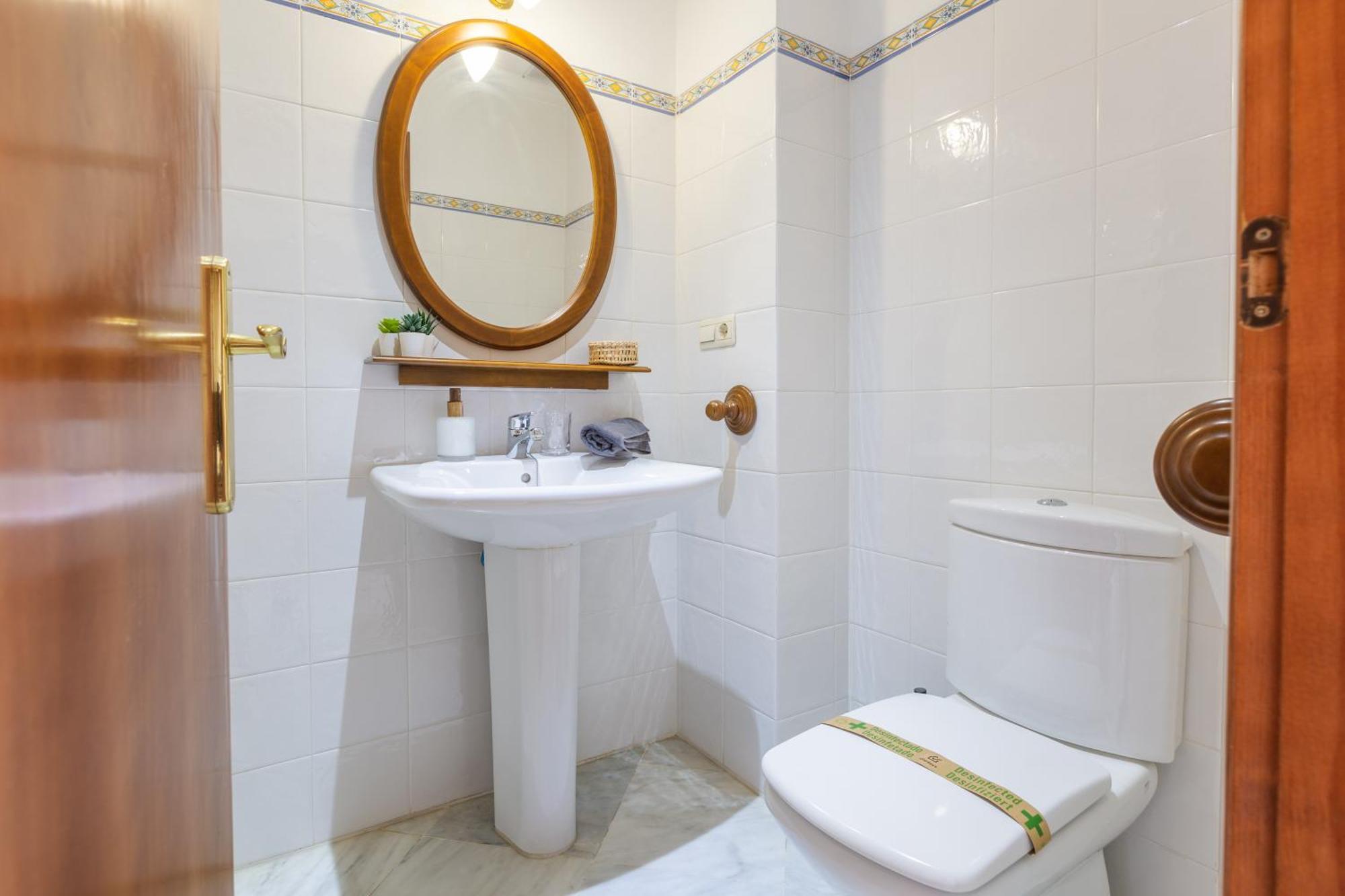 Plaza De La Constitucion Apartment Малага Екстериор снимка